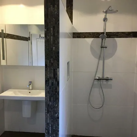 Schoener Winkel 아파트